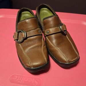 7.5B Cole Haan Brown leather slip on loafers mules casual comfort shoes